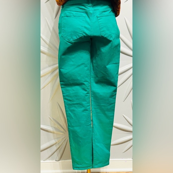 Old Navy SZ 4 sweetheart denim pants, green w/5 pockets. Waist 30” inseam 30”. - Picture 3 of 3